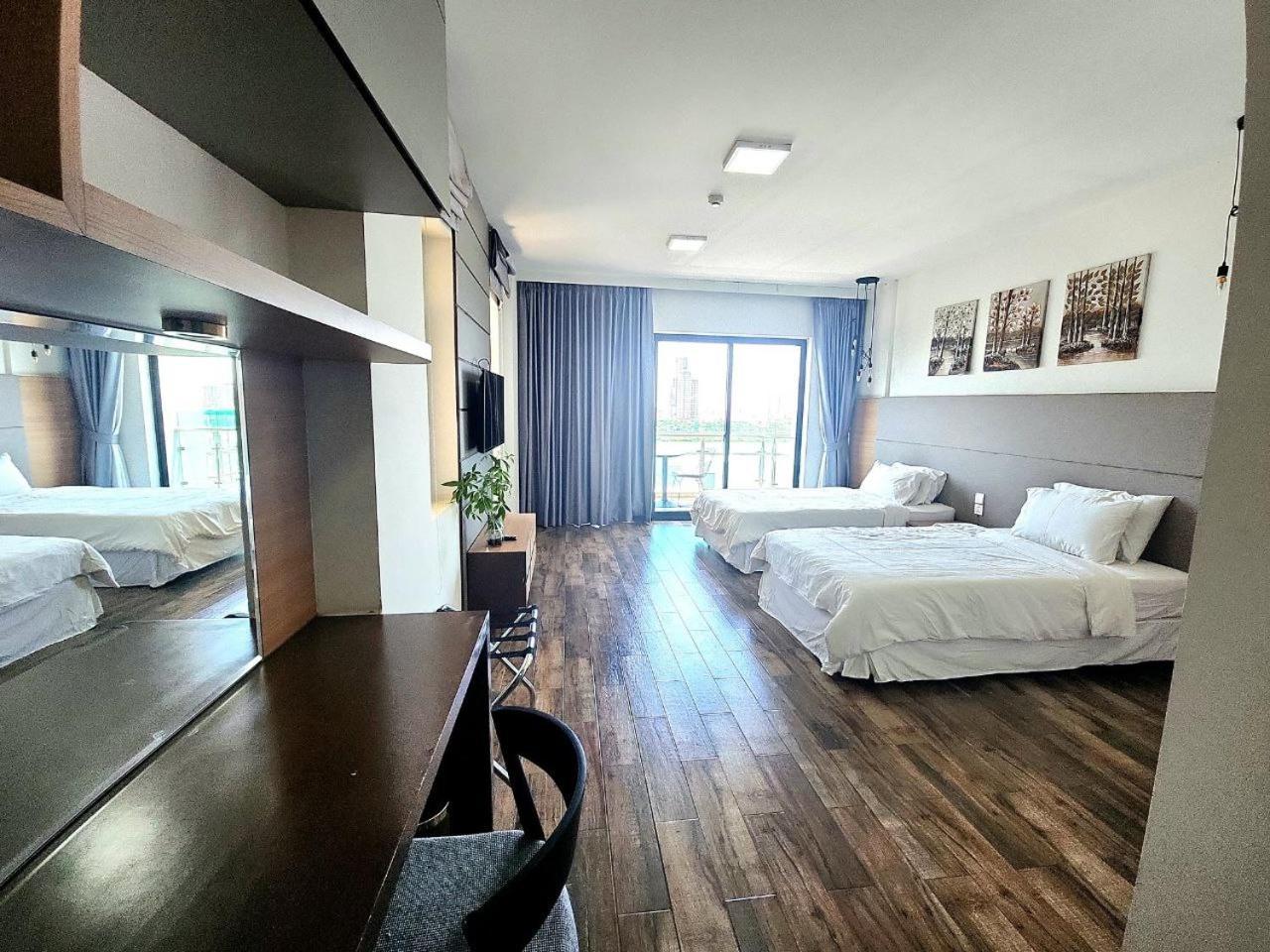 Chilchill Hotel Riverside 프놈펜 외부 사진